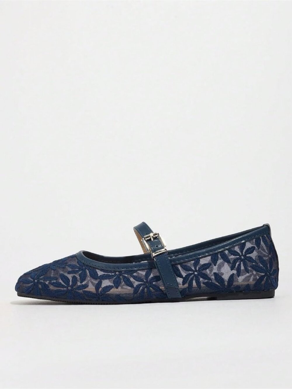 Women's Floral Blue Mesh Comfortable Square Closed Toe Mary Jane Ballet Flats - Picture 5 of 5